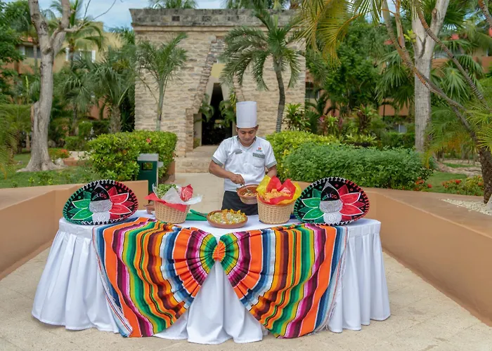 Viva Azteca By Wyndham, A Trademark Resort Playa del Carmen