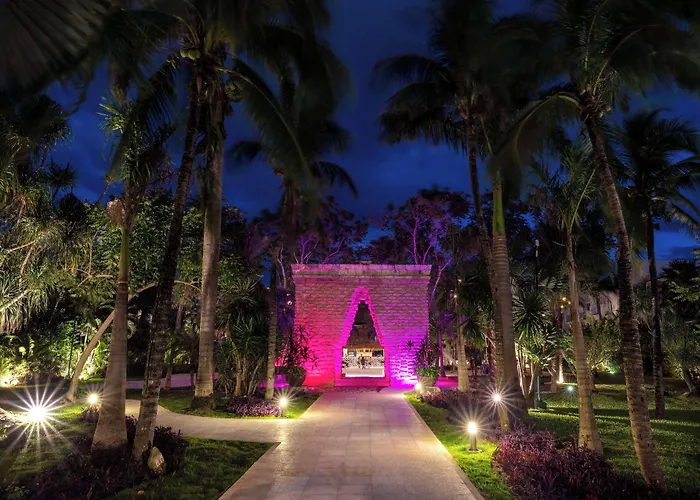Viva Azteca By Wyndham, A Trademark Resort Playa del Carmen